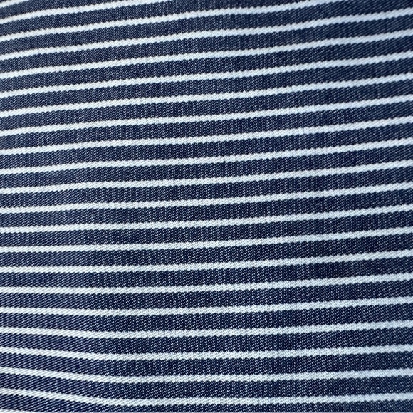 Women’s Gap 5” Shorts Size 14 - Picture 3 of 6